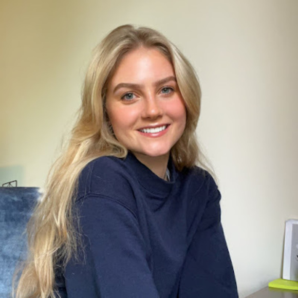 Meet your Posher, Paige - Picture 1 of 1